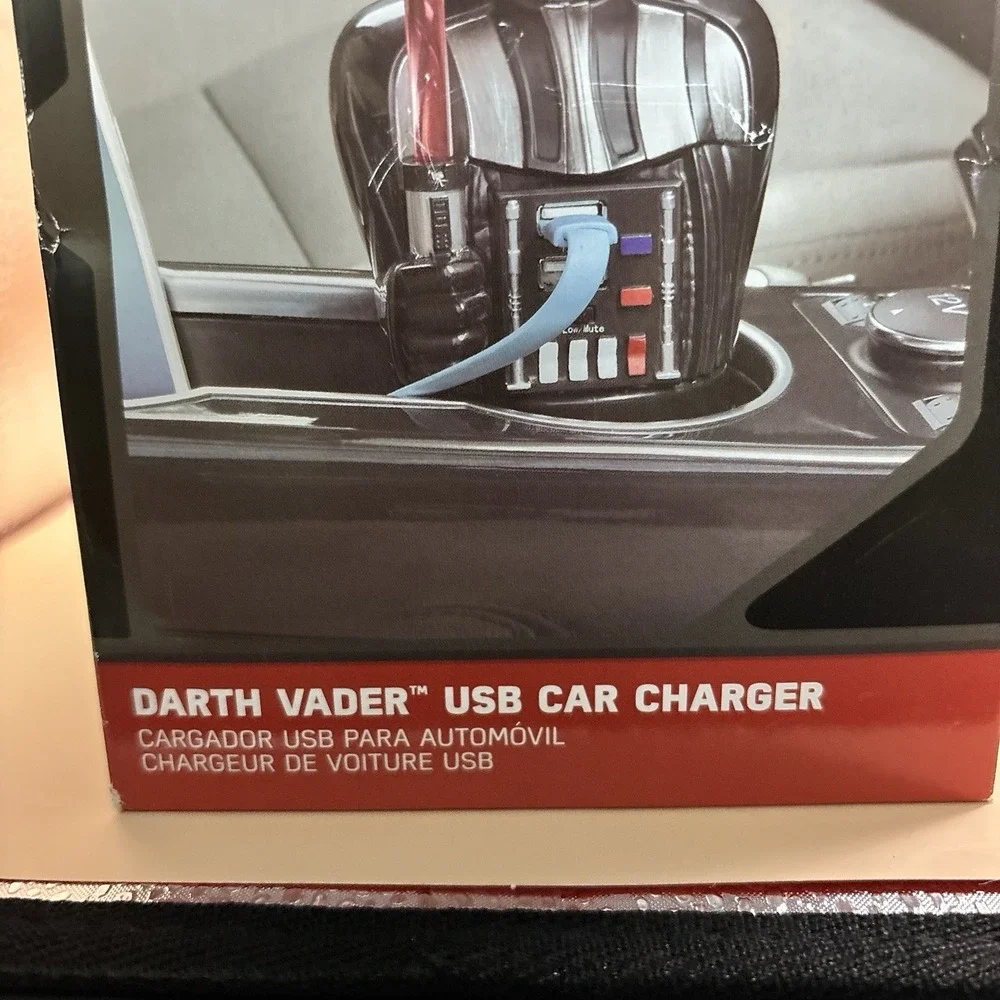 Star‎ Wars Darth Vader Dual USB Car Charger New in Box Disney ThinkGeek GameStop